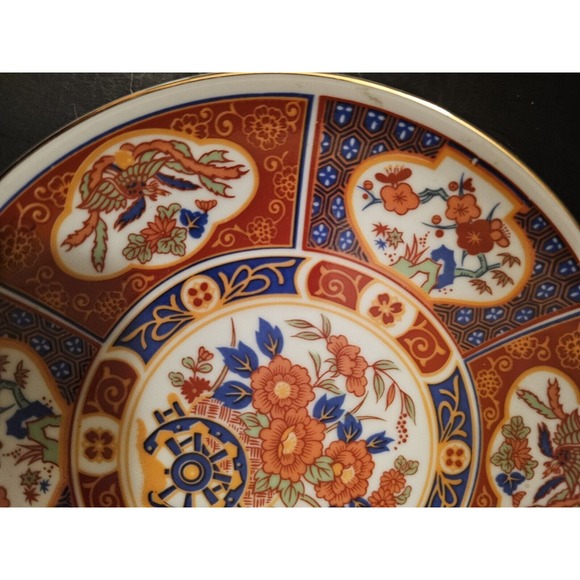 Four Vintage Japanese Gold Imari Hand Painted 6" Porcelain Plates W Hangers - Picture 12 of 15